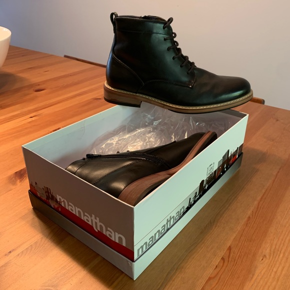 Man vegan leather black boots with zipper. New - Picture 8 of 8